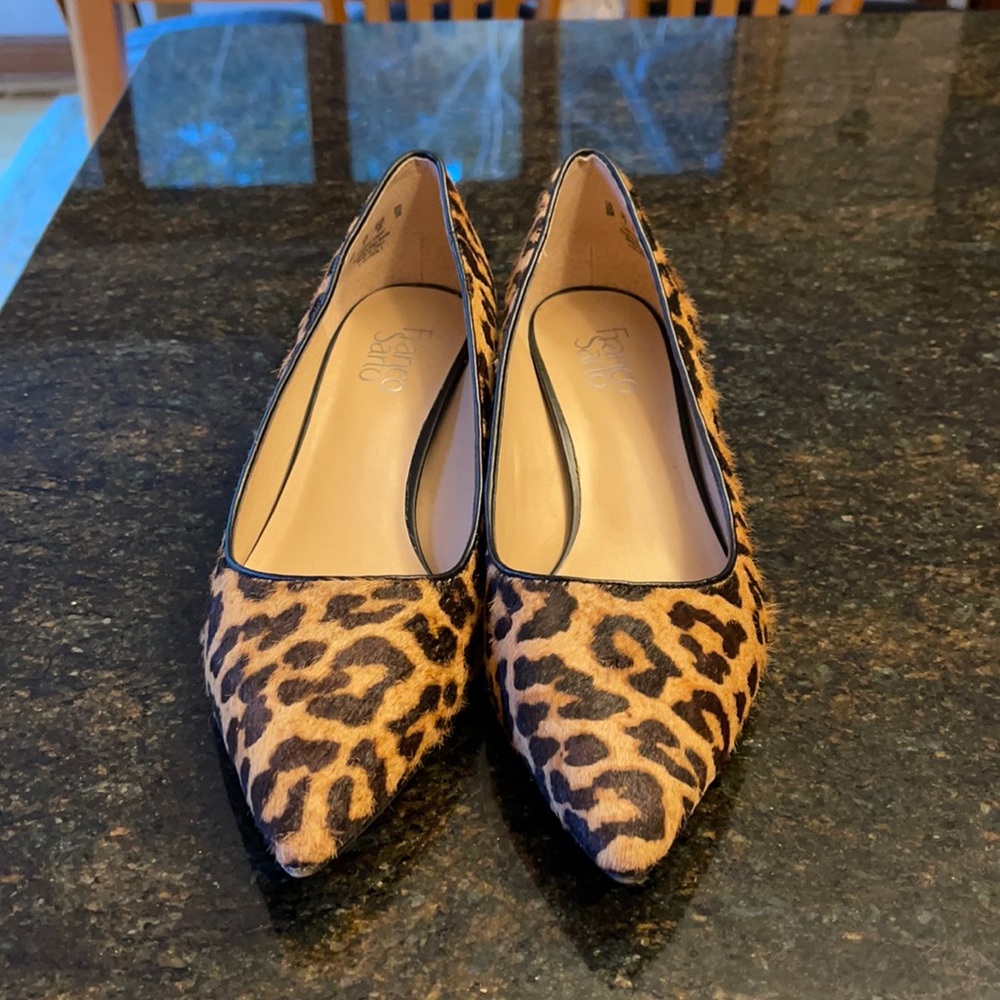 High heel shoes